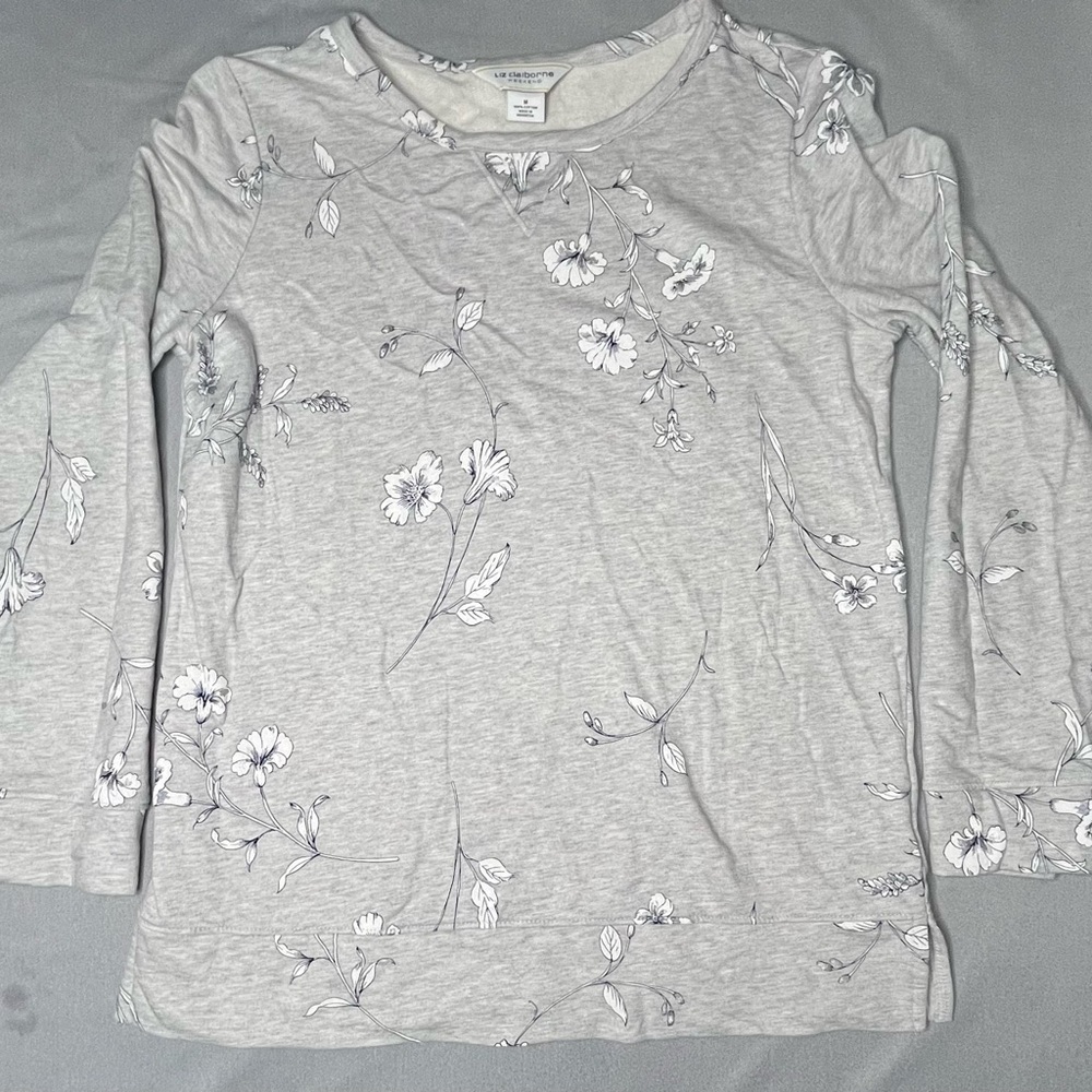 Liz Claiborne Light Gray Floral Blouse